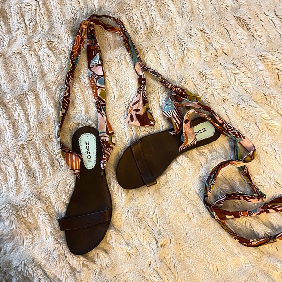 HUGO BOSS WRAP UP SANDALS. - Picture 4 of 8